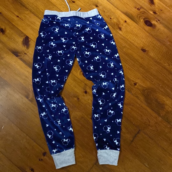 Minnie Mouse Pajamas - Picture 5 of 5